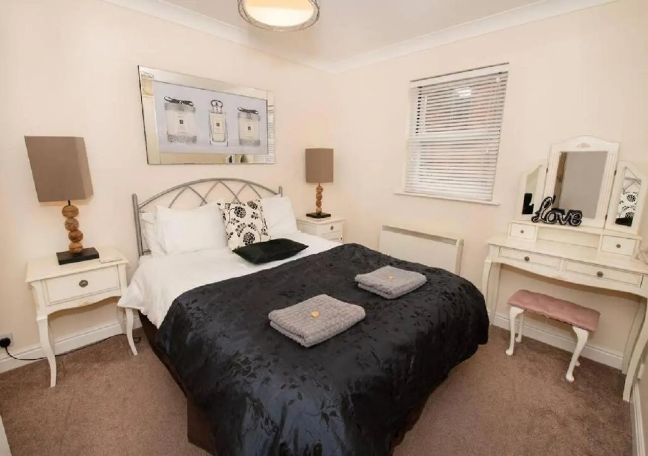Puffin - Beautifully Furnished Double Bedroom Apartment Scarborough United Kingdom
